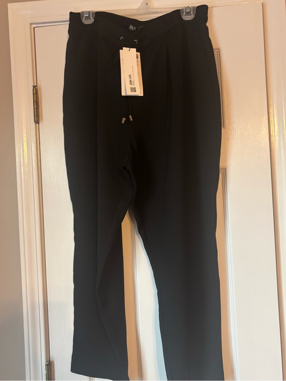 Zara Men's Black Jogger Sweatpants with Drawstring